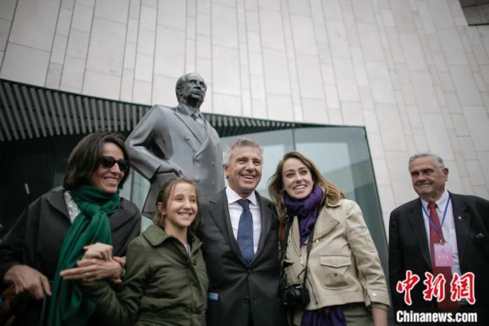 世界唯一萨马兰奇纪念馆为何落户天津：以体育