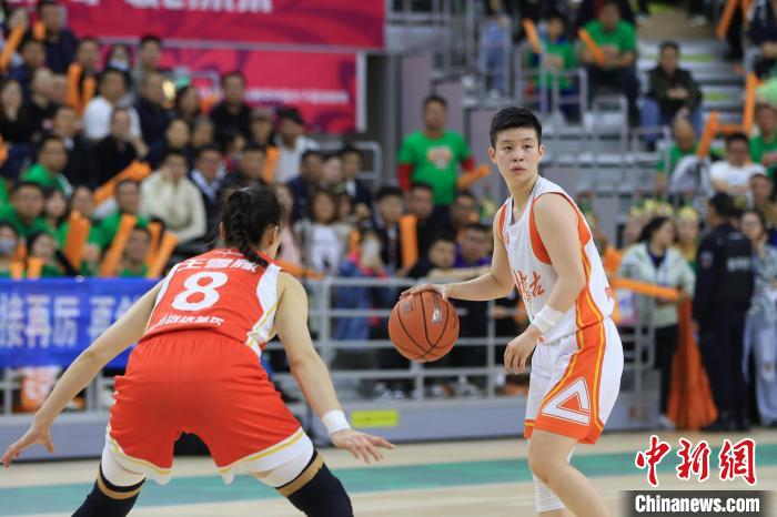 四川女篮客场83：78击败内蒙古农信实现WCBA卫冕，