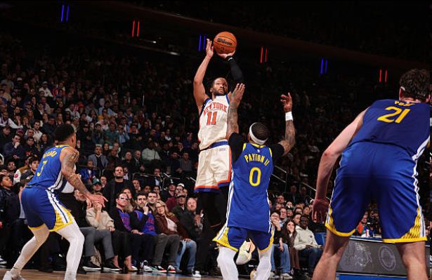 勇士客场惨败尼克斯遭遇五连败 球队战绩跌至西