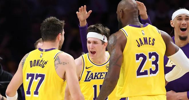 雷霆强势回归重返榜首 湖人战绩飙升跻身战力榜